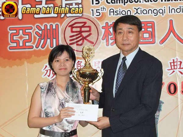 Ngô Lan Hương được xem như nữ kiện tướng xuất sắc nhất của làng game Cờ Tướng Việt Nam hiện nay