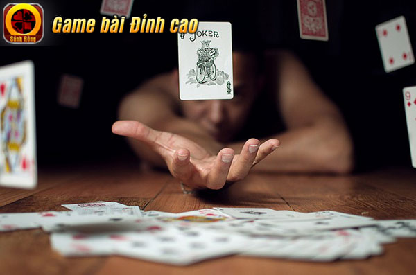 Khám phá những điểm hấp dẫn của việc chơi game đánh bài trực tuyến 