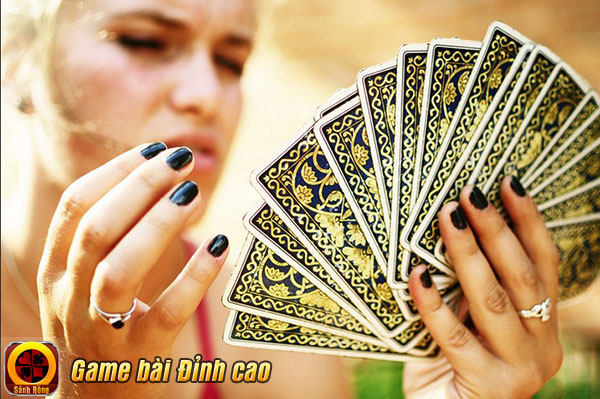 Game Liêng và game Poker là những game bài không dành cho những người có tâm lý yếu