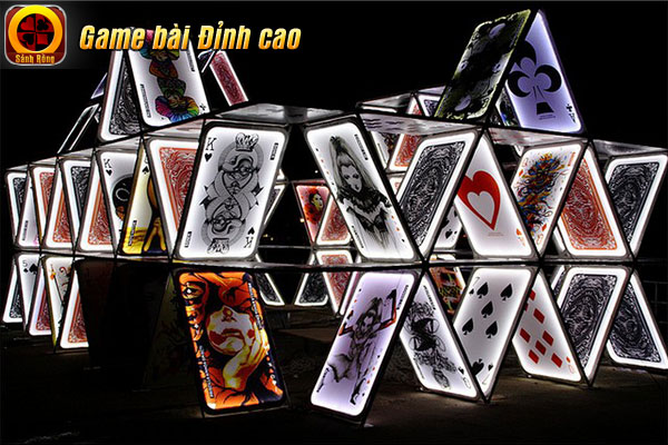 Game Poker và Xì Phé có điểm giống và khác nhau như thế nào?