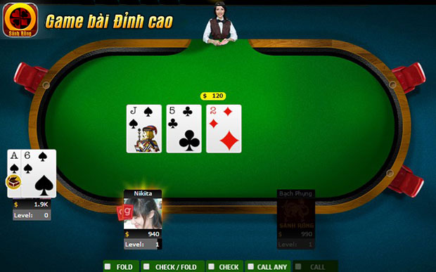 Một trận đấu bài Poker online hấp dẫn trên cổng game Sảnh Rồng