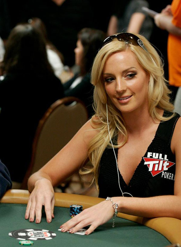 Nữ Poker Lacey Jones 5