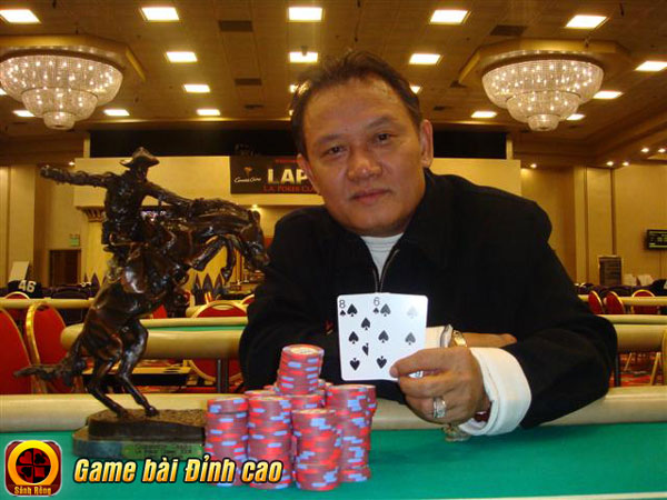 Thần bài Poker gốc Việt Mến Nguyễn chia sẻ bí quyết thành công